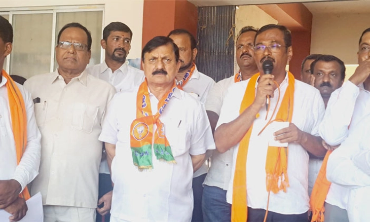 ಅಗತ್ಯ ವಸ್ತುಗಳ ಬೆಲೆ ಏರಿಕೆ ಖಂಡಿಸಿ ಕಾಂಗ್ರೆಸ್ ಸರ್ಕಾರದ ವಿರುದ್ಧ ಬಿಜೆಪಿ ಪ್ರತಿಭಟನೆ