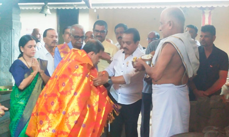 ಉಪ್ಪಿನಂಗಡಿ: ದೇಗುಲದ 29ಸೆಂಟ್ಸ್ ಭೂಮಿ ಹಿಂದಿರುಗಿಸಿದ ಅನುಭೋಗದಾರರು