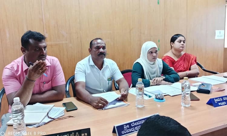 ಹುಣಸೂರು: ಹಲವು ಸಮಸ್ಯೆಗಳನ್ನು ತೆರೆದಿಟ್ಟ ಸದಸ್ಯರು; ಕಾಲಮಿತಿಯೊಳಗೆ ಅಭಿವೃದ್ದಿಗೆ ಕ್ರಮ