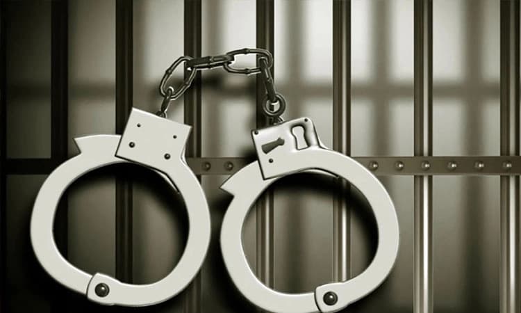 ದರೋಡೆಗೆ ಹೊಂಚು ಹಾಕುತ್ತಿದ್ದ ಐವರ ಬಂಧನ