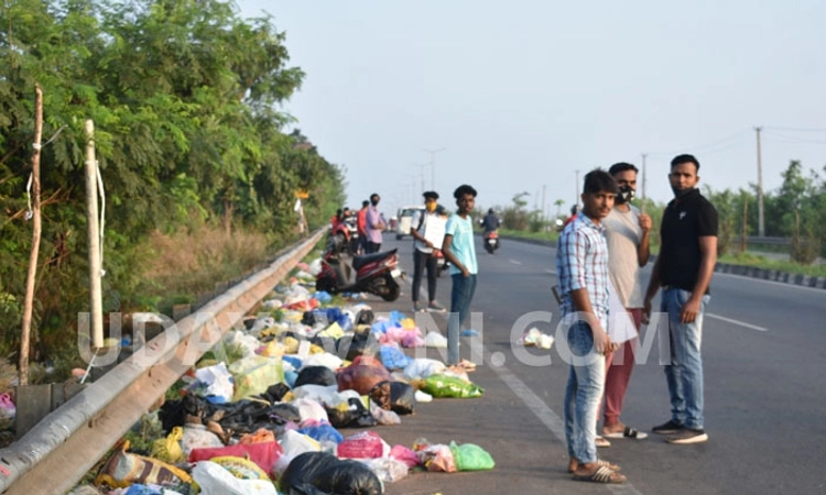 ನೇತ್ರಾವತಿ ಸೇತುವೆಯಲ್ಲಿ ಕಸ ಬಿಸಾಡುವವರ ವಿರುದ್ಧ ಜಾಥಾ