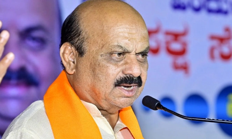 Haveri; ಮೋದಿ ಪ್ರಮಾಣ ವಚನ ಸ್ವೀಕರಿಸಿ 3 ತಿಂಗಳಲ್ಲಿ ಕಾಂಗ್ರೆಸ್ ಇಬ್ಬಾಗವಾಗಲಿದೆ: ಬೊಮ್ಮಾಯಿ