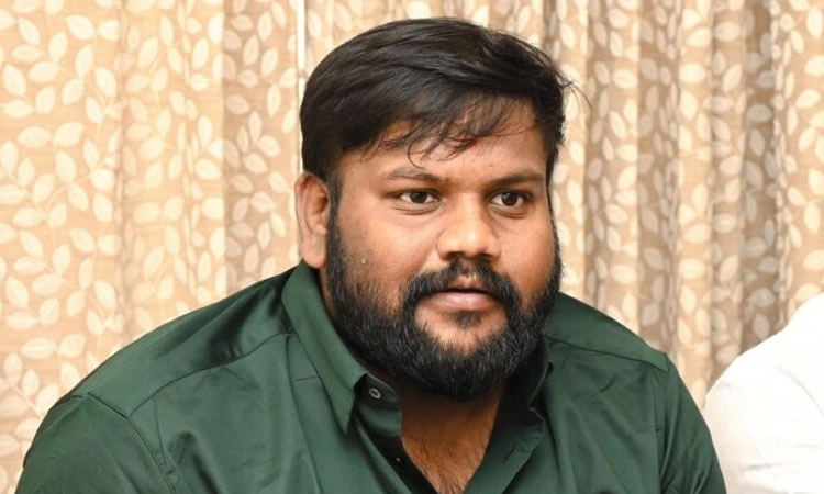Politics: ಚಿತ್ರದುರ್ಗ ರಾಜಕೀಯ ನಿರಾಶ್ರಿತರ ಕೇಂದ್ರವೇ?: ರಘುಚಂದನ್‌