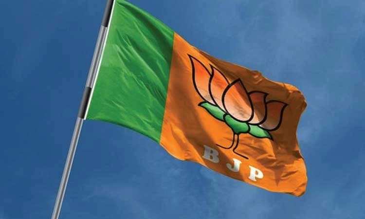 ಕರಾವಳಿಯ ರಾಜಕೀಯದಂಗಳದಲ್ಲಿ ಸಿಎಂ- ಸಚಿವ ಸ್ಥಾನದತ್ತ ಕುತೂಹಲ!