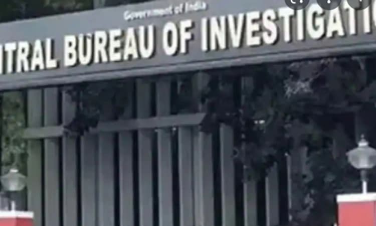 ಗನ್ ಲೈಸೆನ್ಸ್ ಹಗರಣ:ಜಮ್ಮು-ಕಾಶ್ಮೀರದ ಹಿರಿಯ IAS ಅಧಿಕಾರಿ ನಿವಾಸ ಸೇರಿ 40 ಕಡೆ ಸಿಬಿಐ ದಾಳಿ