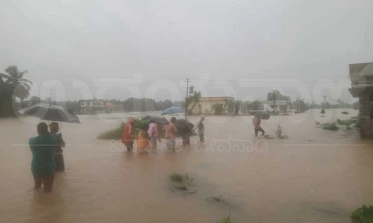ಕಾಪು ತಾಲೂಕಿನಾದ್ಯಂತ ಮಳೆಯಬ್ಬರ ; ವಿವಿಧೆಡೆ ನೆರೆ ಭೀತಿ