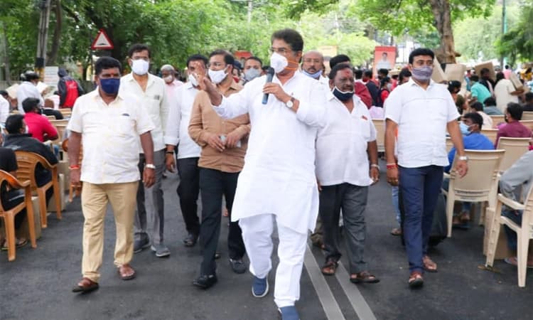 ಕೋವಿಡ್ ನಿಂದ ಮಕ್ಕಳ ರಕ್ಷಣೆಯೇ ನಮ್ಮ ಪ್ರಥಮ ಆದ್ಯತೆ: ಸಚಿವ ಆರ್ ಅಶೋಕ್