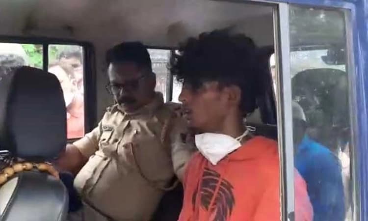 ಶಿವಮೊಗ್ಗ: ಸಿನಿಮೀಯ ಶೈಲಿಯಲ್ಲಿ ದರೋಡೆಕೋರರನ್ನು ಬೆನ್ನಟ್ಟಿ ಹಿಡಿದ ಯುವಕರು