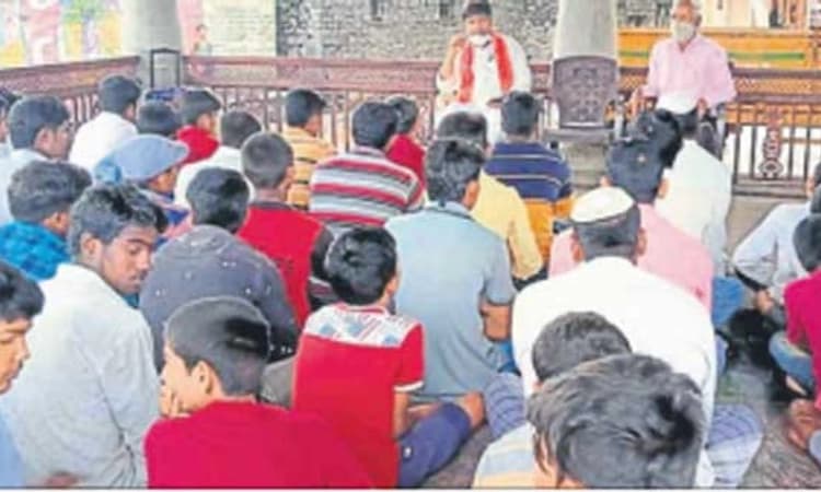 ಮೂರನೇ ಅಲೆ ತಡೆಗೆ ಜಾಗೃತಿ ವಹಿಸಿ: ಶಾಬಾದಿ