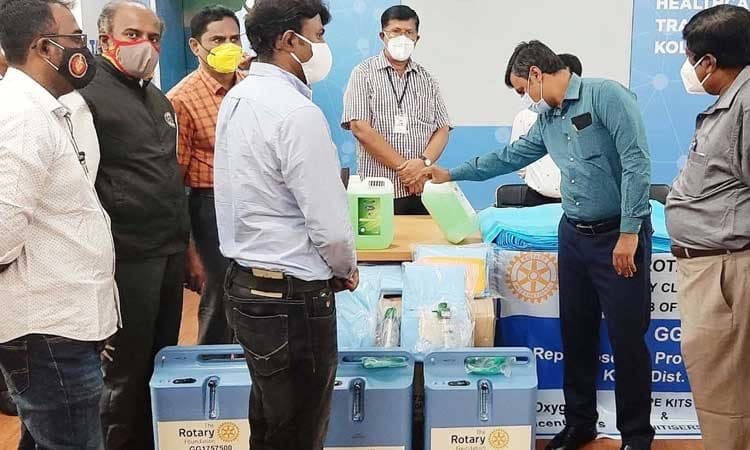 ಪ್ರಾಥಮಿಕ ಆರೋಗ್ಯ ಕೇಂದ್ರ ದತ್ತು ಪಡೆಯಿರಿ