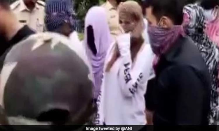 ನಾಸಿಕ್: ರೇವ್ ಪಾರ್ಟಿ ಮೇಲೆ ದಾಳಿ, ಬಿಗ್ ಬಾಸ್ ಮಾಜಿ ಸ್ಪರ್ಧಿ ಸೇರಿ 22 ಮಂದಿ ಸೆರೆ