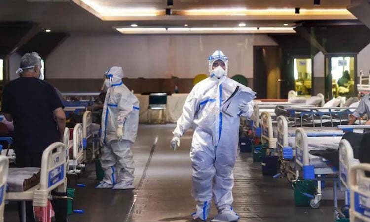 ಆರೋಗ್ಯ ಇಲಾಖೆ ಆಸ್ಪತ್ರೆಗಳಲ್ಲಿ  ಹೆಚ್ಚಿನ ಕೊರೊನಾ ರೋಗಿಗಳಿಗೆ ಚಿಕಿತ್ಸೆ