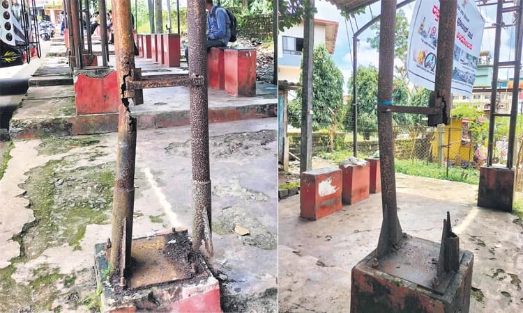 ಮುರಿದು ಬೀಳುವ ಆತಂಕದಲ್ಲಿ ಮೂಡುಬಿದಿರೆ ಬಸ್‌ ತಂಗುದಾಣ