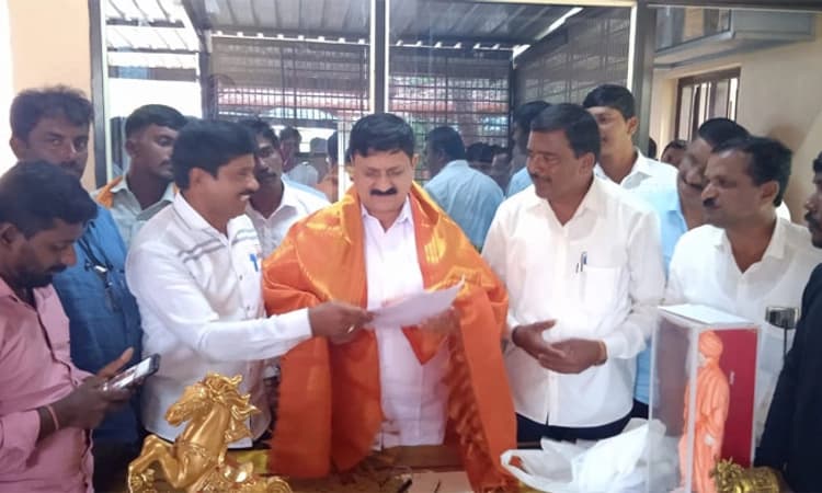 ಕೆರೆಬೇಟೆ ಗಲಾಟೆ ಪ್ರಕರಣ: ರೈತರ ಹಿತ ಕಾಯ್ದ ಗೃಹ ಸಚಿವರಿಗೆ ಅಭಿನಂದನೆ