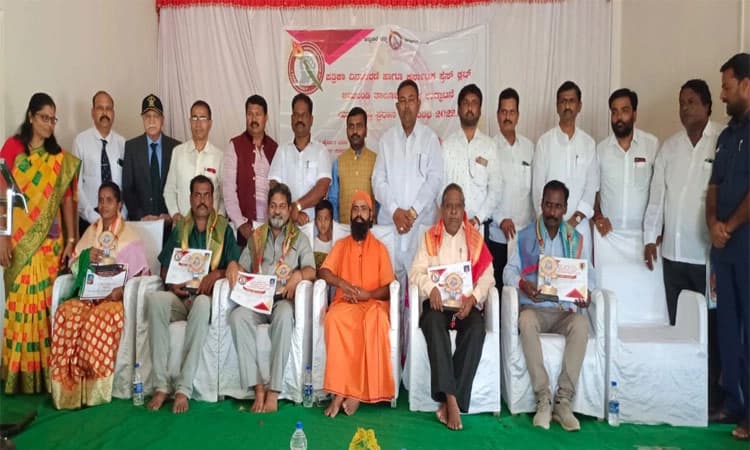 ಸಮಾಜದ ಅಂಕು ಡೊಂಕು ತಿದ್ದುವ ಪತ್ರಿಕೆಗಳಿಂದ ಸಮಾಜ ಸುಧಾರಣೆ