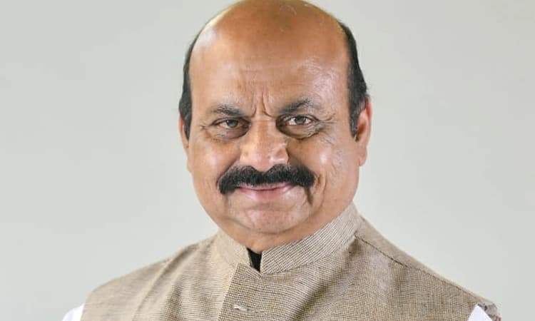 ಹೂವು-ಮುಳ್ಳಿನ ವರ್ಷದ ನಡಿಗೆ