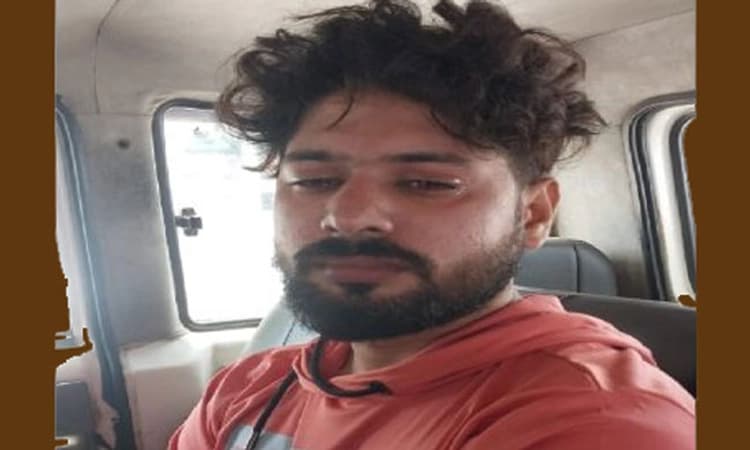 ಟ್ರಯಲ್ ರೂಂನಲ್ಲಿ ಯುವತಿಯ ವಿಡಿಯೋ ಚಿತ್ರೀಕರಣಕ್ಕೆ ಯತ್ನ