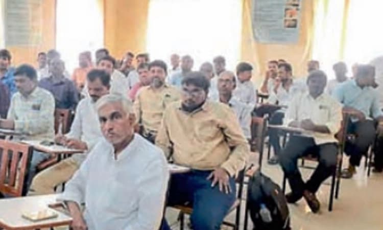 ರಸಗೊಬ್ಬರಕ್ಕೆ ಹೆಚ್ಚಿನ ದರ ವಿಧಿಸಿದರೆ ಕ್ರಮ