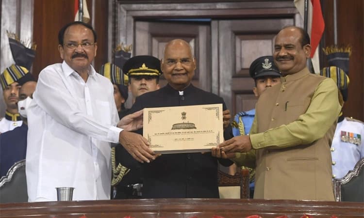 ರಾಷ್ಟ್ರಪತಿ ಕೋವಿಂದ್‌ಗೆ ಬೀಳ್ಕೊಡುಗೆ: ಸಂಸತ್‌ ಪ್ರಜಾಪ್ರಭುತ್ವದ ದೇಗುಲ ಎಂದ ಕೋವಿಂದ್‌