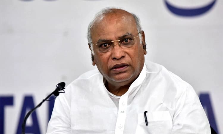 ಬರ್ತ್‌ಡೇ ದಿನ ಕಲಬುರಗಿ,ಬೆಂಗಳೂರಲ್ಲಿ ಇರಲ್ಲ: ಮಲ್ಲಿಕಾರ್ಜುನ ಖರ್ಗೆ