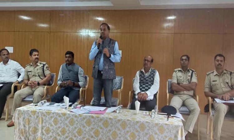 ಜನರಿಗೆ ತೊಂದರೆ ಆಗದಂತೆ ಅಧಿಕಾರಿಗಳು ಸೂಕ್ತ ಕ್ರಮ ವಹಿಸಬೇಕು: ಸಂಸದ ಅಣ್ಣಾ ಸಾಹೇಬ ಜೊಲ್ಲೆ