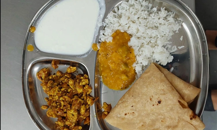 Hostel ಊಟ ವ್ಯವಸ್ಥೆ ವೀಕ್ಷಿಸುವ ಜಾಲತಾಣಕ್ಕೆ ಚಾಲನೆ