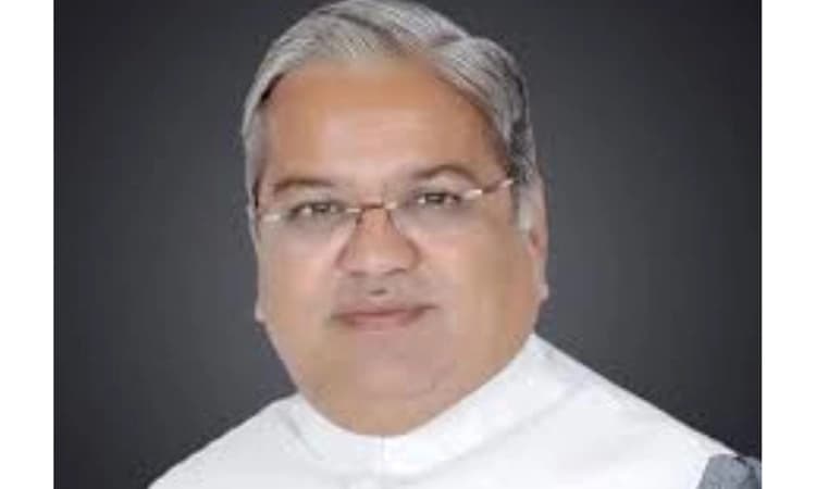 Mudhol: ಮುಖ್ಯಮಂತ್ರಿ ಕುರ್ಚಿ ಮೇಲೆ‌ 5 ಜನ ಟವೆಲ್… ಸಂಸದ ಗೋವಿಂದ ಕಾರಜೋಳ ಬಾಂಬ್