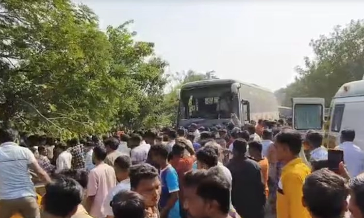 Maharashtra; ಗೊಂಡಿಯಾ ಬಸ್‌ ಅಪಘಾತ: 11ಕ್ಕೇರಿದ ಸಾವಿನ ಸಂಖ್ಯೆ, ಪರಿಹಾರ ಘೋಷಿಸಿದ ಪ್ರಧಾನಿ