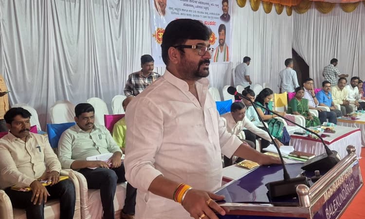 Dharwad: 15 ದಿನಗಳಲ್ಲಿ ಸಚಿವ ಸಂಪುಟ ವಿಸ್ತರಣೆ, ನಾನೂ ಕೂಡ ಆಕಾಂಕ್ಷಿ: ವಿನಯ್ ಕುಲಕರ್ಣಿ