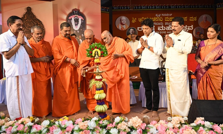 Mangaluru: ಭಾರತ ಬಲಿಷ್ಠವಾಗಲು ಕೌಶಲಯುತ ಶಿಕ್ಷಣ ಅಗತ್ಯ: ಡಾ| ನಿರ್ಮಲಾನಂದನಾಥ ಸ್ವಾಮೀಜಿ