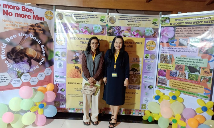 Thailand ನಲ್ಲಿ ಜೇನಿನ ಆಯುರ್ವೇದ ಔಷಧ ಕಥೆ ಹೇಳಿದ ಅಪ್ಪ‌,ಮಗಳು