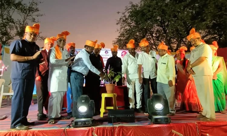 ಹರ್ಡೇಕರ ಮಂಜಪ್ಪನವರಿಗೆ ಭಾರತ ರತ್ನ ನೀಡಿ: ಸಾಹಿತಿ ಹಿರೇಮಠ