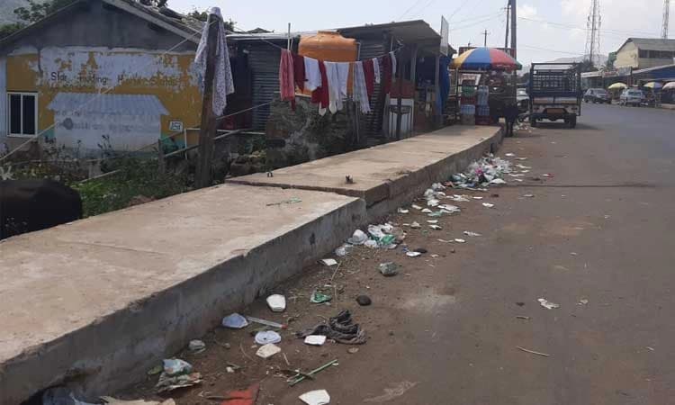 ಪಾದಯಾತ್ರೆ ಸಾಗಿದ ಮಾರ್ಗದುದ್ದಕ್ಕೂ ತ್ಯಾಜ್ಯ ರಾಶಿ