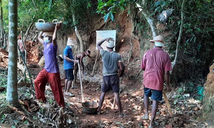 ನರೇಗಾ ಯೋಜನೆ ಗುರಿ: ಗ್ರಾಮ ಪಂಚಾಯತ್ ಗಳಿಗೆ ಸಾಧನೆ ಗರಿ 