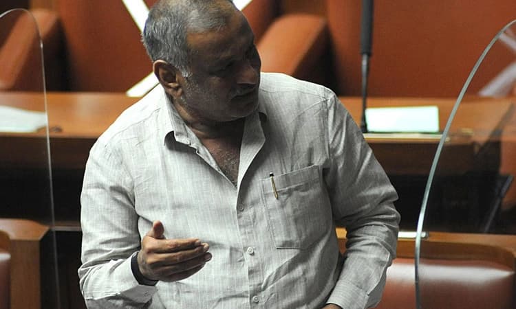 ಹುಲಿಕೆರೆ, ಬೆರಟಿಕೆರೆಗಳಿಗೆ ಲಿಫ್ಟ್ ಮೂಲಕ ನೀರು ತುಂಬಿಸುವ ಪ್ರಸ್ತಾವ ಇದೆ: ಮಾಧುಸ್ವಾಮಿ