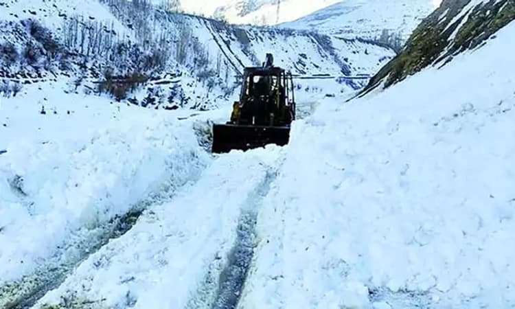 ಅರುಣಾಚಲ ಪ್ರದೇಶ: ಹಿಮಪಾತಕ್ಕೆ ಸಿಲುಕಿದ್ದ 7 ಯೋಧರು ಹುತಾತ್ಮ