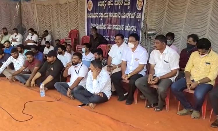 ಸುರತ್ಕಲ್ : ಎನ್ಐಟಿಕೆ ಟೋಲ್ ವಿರುದ್ಧ ಮತ್ತೆ ಪ್ರತಿಭಟನೆಯ ಕೂಗು