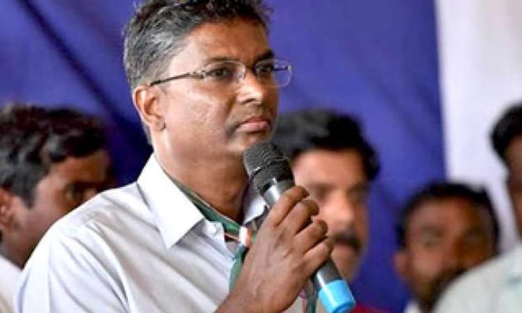 ಡಿಕೆಶಿ- ಸಿದ್ಧರಾಮಯ್ಯ ಜಗಳವಿರಬಹುದು, ಆದರೆ.. : ‘ಕೈ ಕಾಳಗ’ದ ಕುರಿತು ಸತೀಶ್ ಪರೋಕ್ಷ ಮಾತು