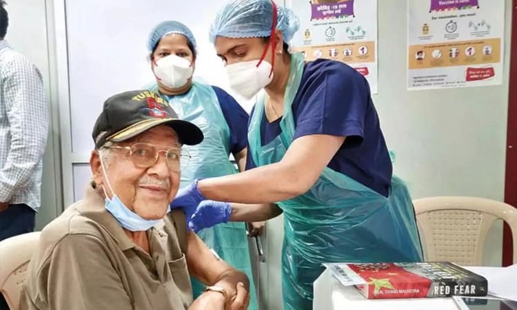 ದೇಶದ ವಯಸ್ಕ ಜನಸಂಖ್ಯೆ ಶೇ.75ರಷ್ಟು ಜನರಿಗೆ ಲಸಿಕೆ ಪೂರ್ಣ: ಅಭಿನಂದನೆ ಸಲ್ಲಿಸಿದ ಪ್ರಧಾನಿ