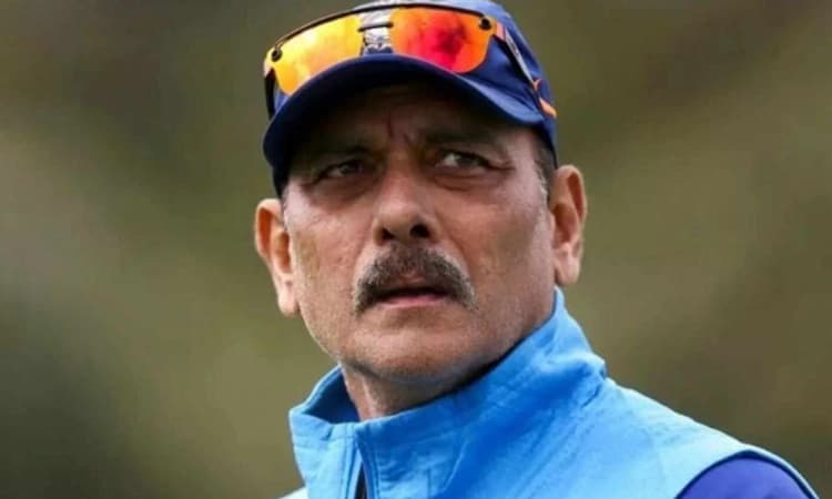 ರಣಜಿ ಟ್ರೋಫಿ ಭಾರತೀಯ ಕ್ರಿಕೆಟ್ ನ ಬೆನ್ನುಮೂಳೆಯಂತೆ,ಅದನ್ನು ನಿರ್ಲಕ್ಷಿಸಬೇಡಿ:ರವಿ ಶಾಸ್ತ್ರಿ