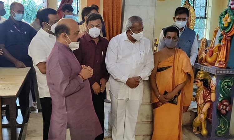 ಅಭಿವೃದ್ಧಿಯತ್ತ ಕರ್ನಾಟಕವನ್ನು ಕೊಂಡೊಯ್ಯಲು ಸಂಕಲ್ಪ ಮುಖ್ಯಮಂತ್ರಿ ಬಸವರಾಜ ಬೊಮ್ಮಾಯಿ