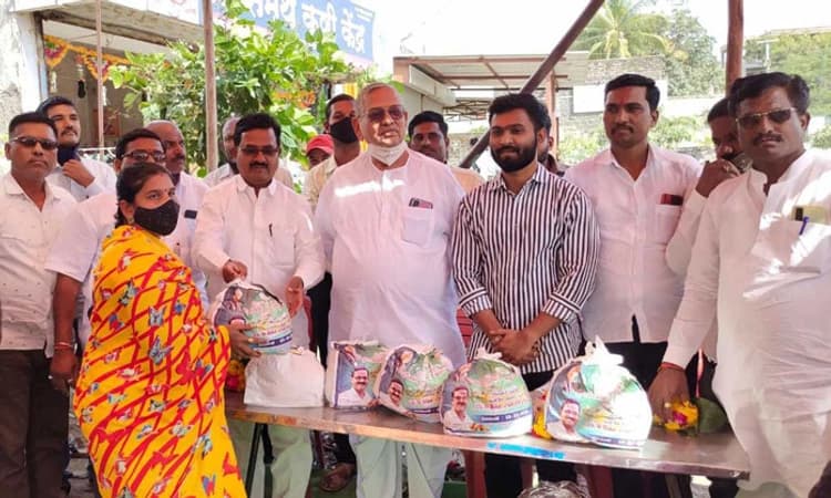 ಸಾರಿಗೆ ನೌಕರರ ಸಂಬಳ ಹೆಚ್ಚಿಸಲು ಕೊರಬು ಒತ್ತಾಯ