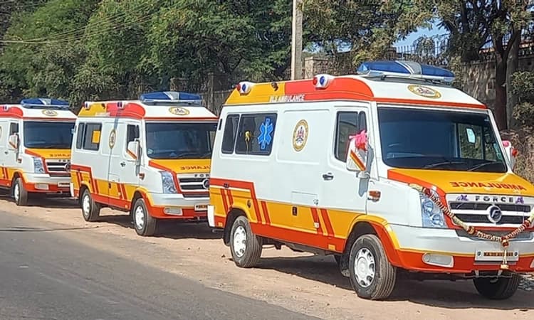 ತುರ್ತು ಸೇವೆಗೆ ಮತ್ತೆ ಬಂದಿವೆ 9 ಹೊಸ ಸಾರಥಿ! 108 ಸೇರಿ ಜಿಲ್ಲೆಯಲ್ಲೀಗ 72 ಆಂಬ್ಯುಲೆನ್ಸ್‌