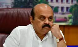 ನೈಟ್ ಕರ್ಫ್ಯೂ ಸಡಿಲಿಕೆ : ಇಕ್ಕಟ್ಟಿನಲ್ಲಿ ಸಿಎಂ,ಬೆಂಬಲಕ್ಕೆ ಅಶೋಕ್