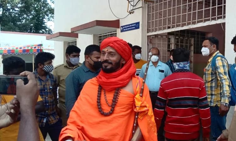 ಮಸೀದಿಯ ಬಗ್ಗೆ ವಿವಾದಿತ ಹೇಳಿಕೆ : ಕಾಳಿ ಸ್ವಾಮೀಜಿಗೆ ಜಾಮೀನು