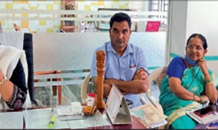 ಶತಮಾನ ಪೂರೈಸಿದ ಶಾಲೆಗಳಿಗೆ ಅನುದಾನ