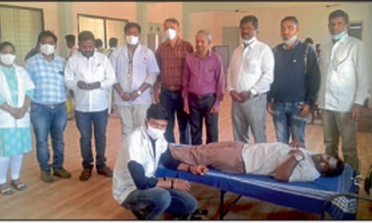 ಜೀವನೋಪಾಯಕ್ಕೆ ಉದ್ಯಮಶೀಲತೆ ಬೆಳೆಸಿಕೊಳ್ಳಿ