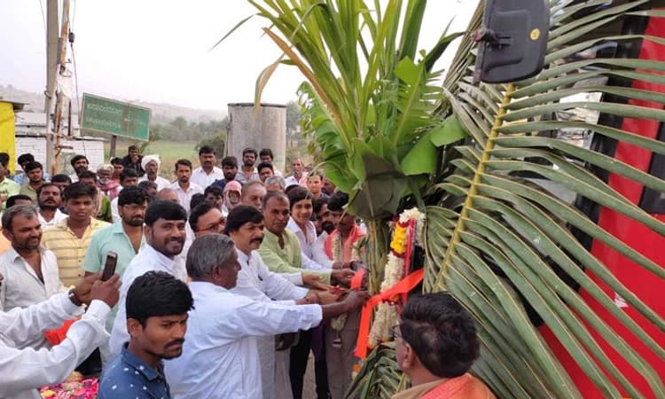 ದೋಟಿಕೊಳ ಬಸ್‌ ಸಂಚಾರಕ್ಕೆ ಚಾಲನೆ