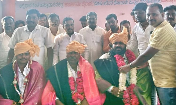 ಅಭಿವೃದ್ದಿಗೆ ಕುರುಬ ಸಮಾಜ ಒಗ್ಗಟ್ಟಾಗಲಿ: ಪಾಟೀಲ