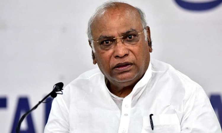 ರಾಜ್ಯಸಭೆ ವಿಪಕ್ಷ ನಾಯಕ ಮಲ್ಲಿಕಾರ್ಜುನ ಖರ್ಗೆಗೆ ಕೋವಿಡ್ ಪಾಸಿಟಿವ್!